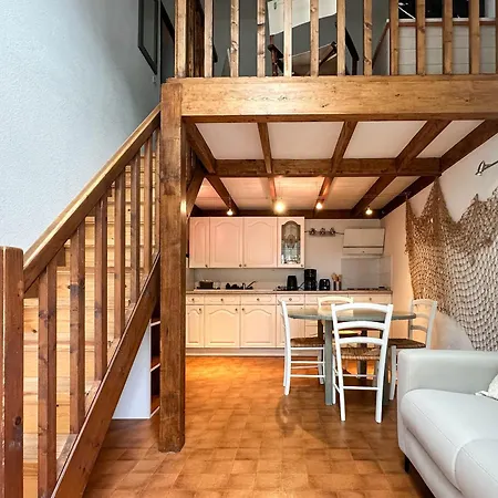 Holiday home Maison 2 Chambres, Animaux Admis, Parking, La Palmyre - Fr-1-705-99 *